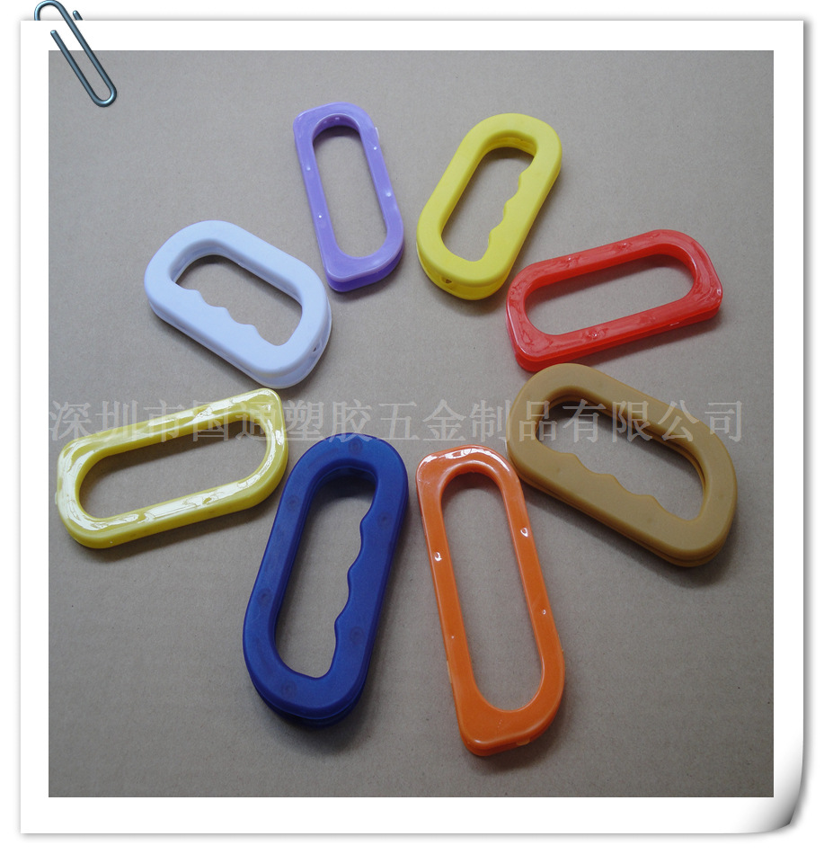 【厂家直销】PE塑胶彩盒提手扣PP手挽带材料生产定