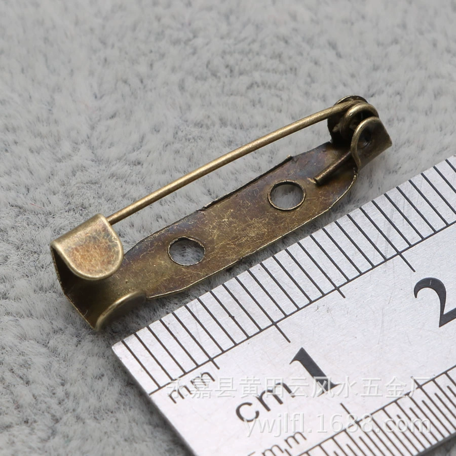 Metal copper simple pin, badge, brooch, cloth lapel pin, accessories, direct factory sales