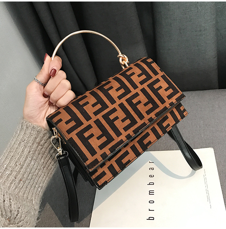 Acquista Donne Fendi Borse Del Progettista Borse Di Cuoio A Tracolla Di Lusso Della Signora Sacchetti Di Spalla Inclinato Del Messaggero Signore Portafoglio Tote Purses A 25 66 Dal Huangtong020 Dhgate Com