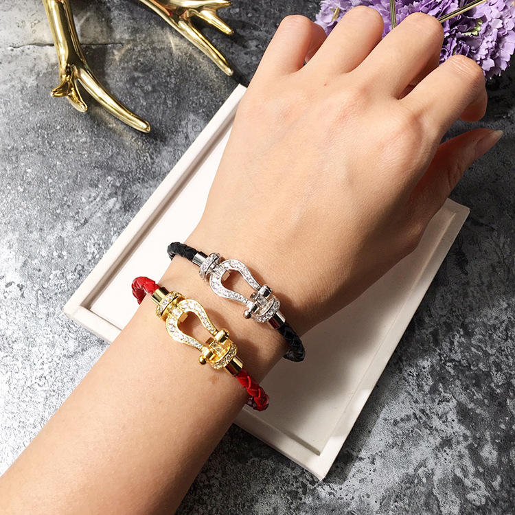 Twist Pattern Women's Gender Retro Twist Zircon Pu Leather Copper Wholesale Bangle