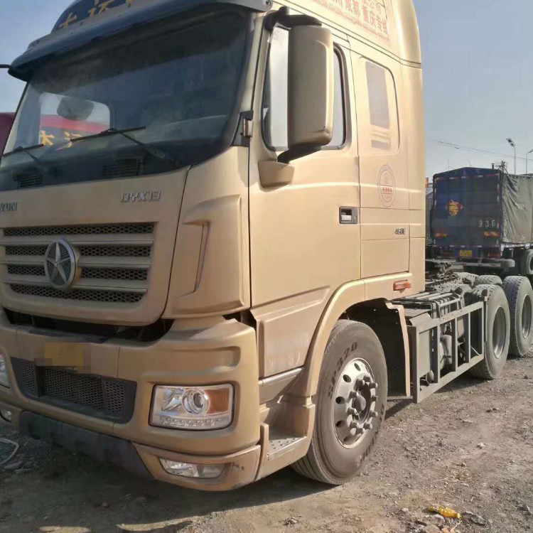 出售二手牵引车17年大运牵引车头500马力半挂运输牵引车支持分期