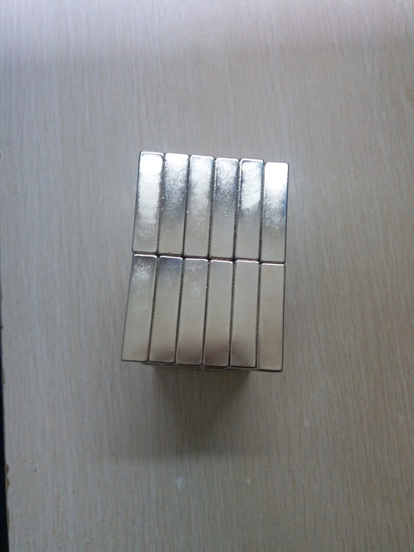 强磁40*10*5 钕铁硼磁铁 吸铁石高强磁 长方形磁钢40X10X5 强磁铁
