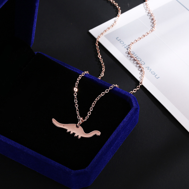 Nouveau Commerce Extérieur Vente Chaude Collier Creative Rose Dinosaur Or Collier Personnalité De La Mode Style Alliage Électrolytique Pendentif display picture 5