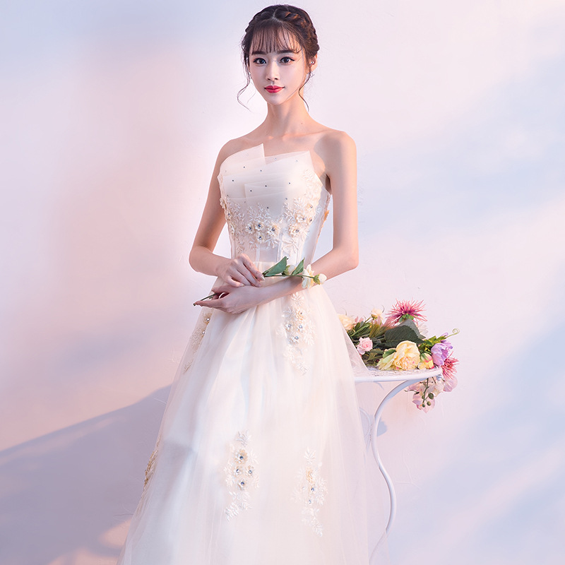 Vestido de noche para mujer, modelo nuevo de verano 2026 para anfitriona de reunión anual, elegante y distinguido, estilo largo y ajustado que estiliza la figura.