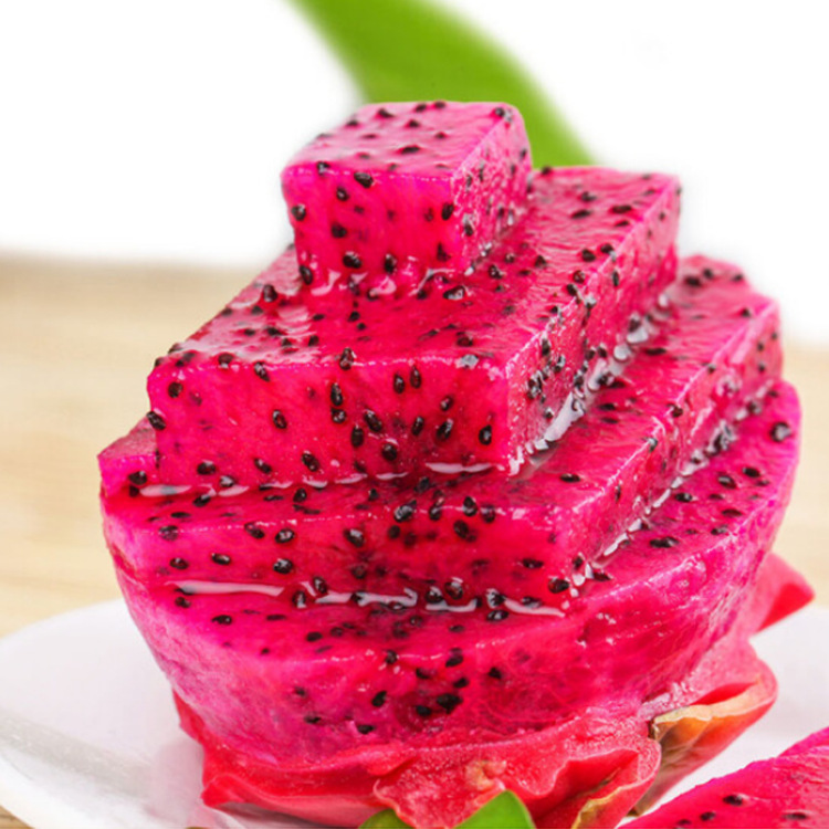Vietnam Red pitaya Produce fresh fruit Red pitaya 5 pounds fruit One piece On behalf of
