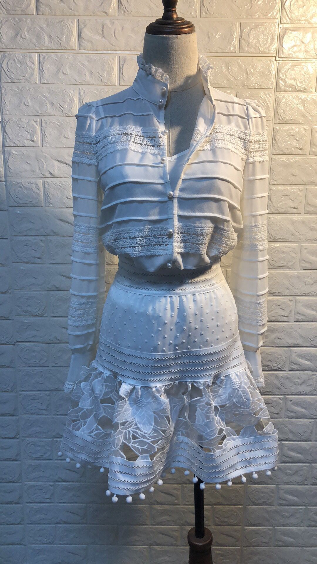 Costume femme en De la soie - Ref 3335247 Image 8