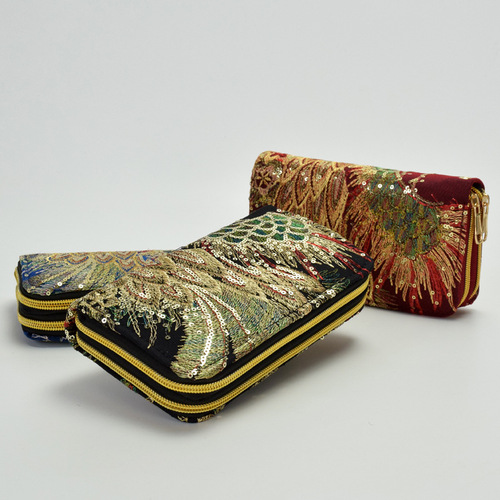 Ethnic style double-sided embroidered wallet with special peacock embroidery long zipper hand coin mobile phone bag