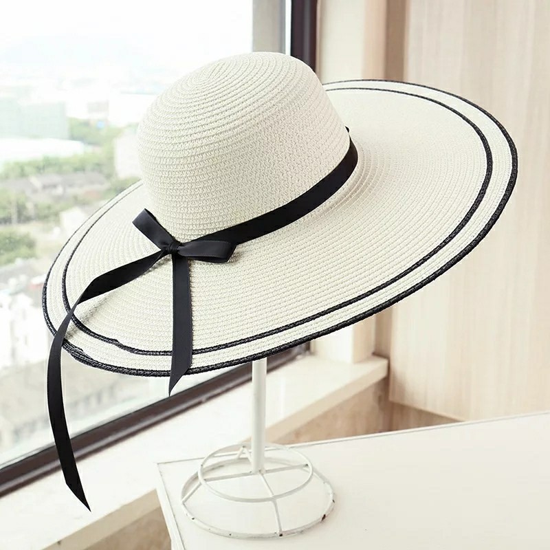 Women's Simple Style Classic Style Color Block Wide Eaves Straw Hat display picture 1