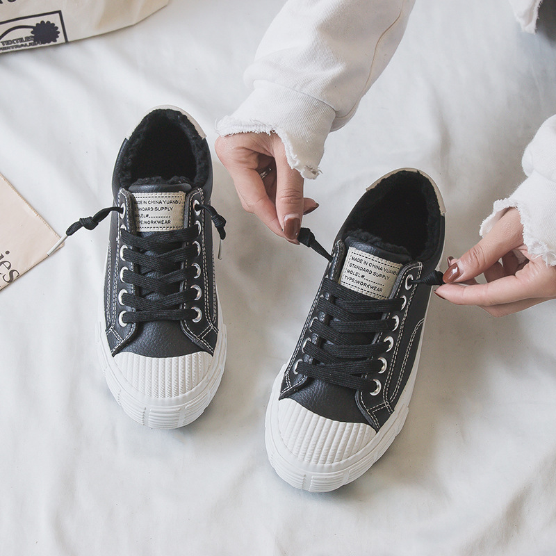 远步2019冬季新款低帮加绒保暖帆布鞋女学生韩版皮面休闲小白鞋子