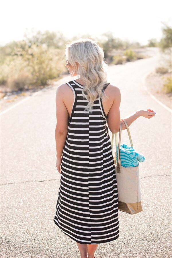 Black and White Striped Maxi Dress Loose Fit Sleeveless Summer Style Perfect for Casual Outings Wholesale Available