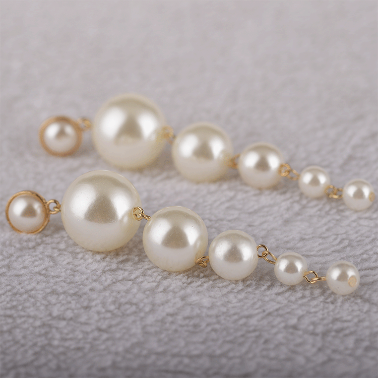 25g Weight Artificial Pearls Inlay Material Earrings Classification Wedding, Travel Occasion Alloy Material Printing Pattern Women'S Gender Inlaid Pearls Design Gold Color Korean Large Series Of Long String Pearl Earrings 2