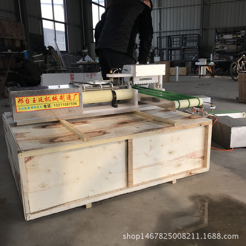 穿串机烧烤羊肉新型穿肉机多功能手动穿串机食品机械厂家现货批发