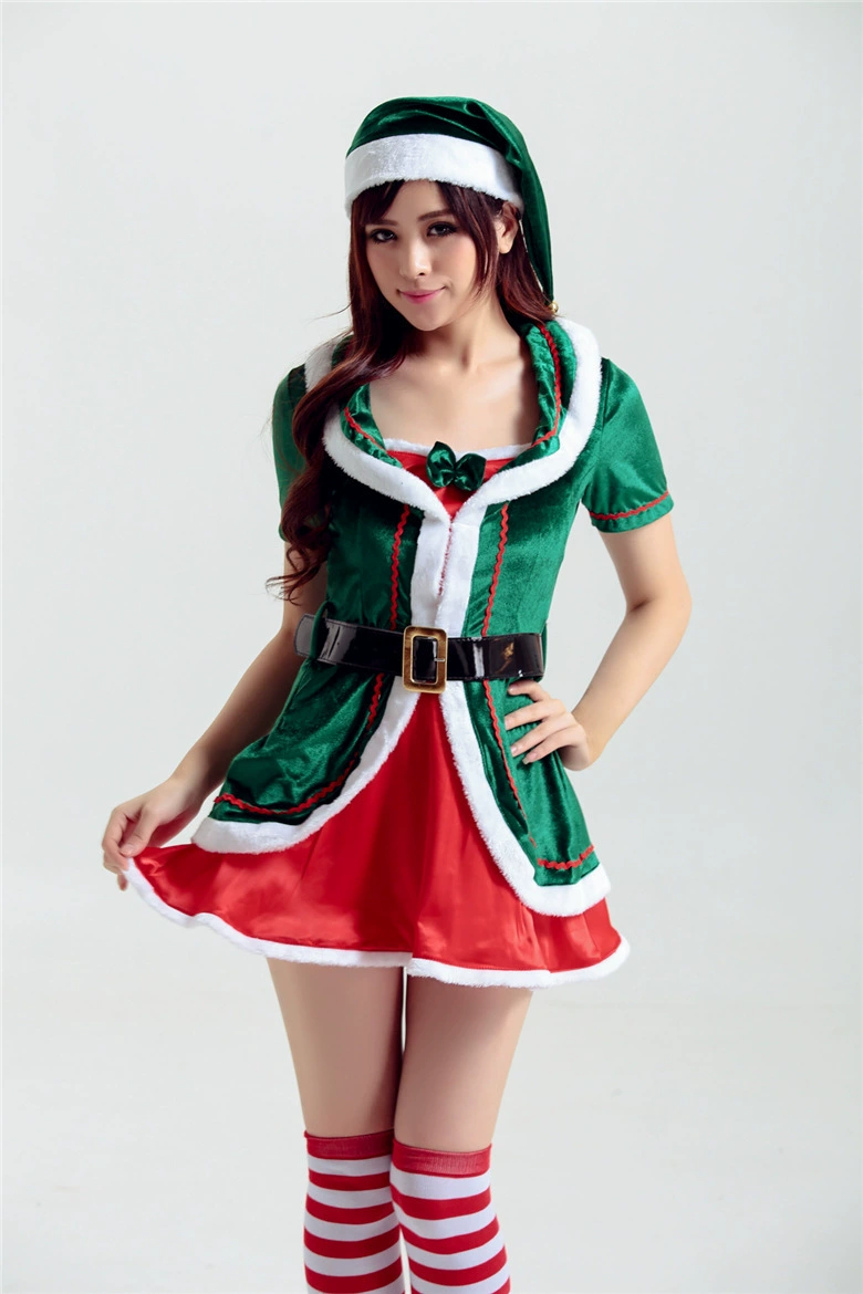 Зеленый рождественский костюм, 2017 год