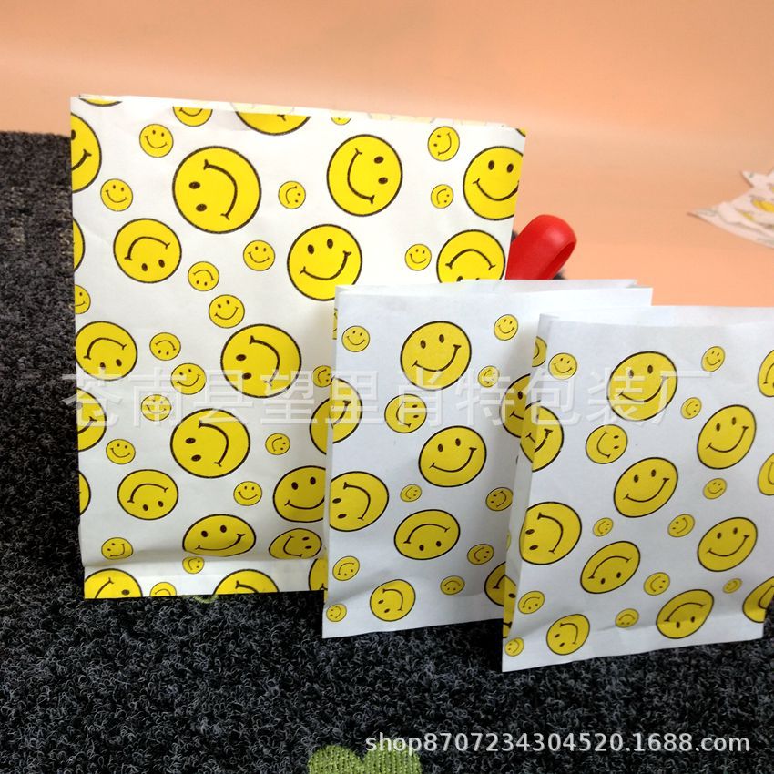 厂家批发食品防油纸袋薯条袋鸡柳鸡腿袋通用小吃淋膜防油纸袋90个