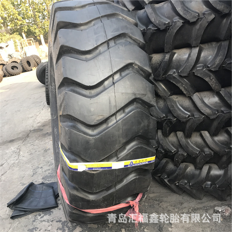 供应汇福鑫工程轮胎2100-25   振华港机轮胎 21.00-25 港机