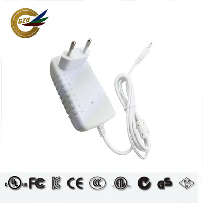 工厂批发价白色欧规12V2A 电源适配器 12VLED灯 监控电源稳压电源