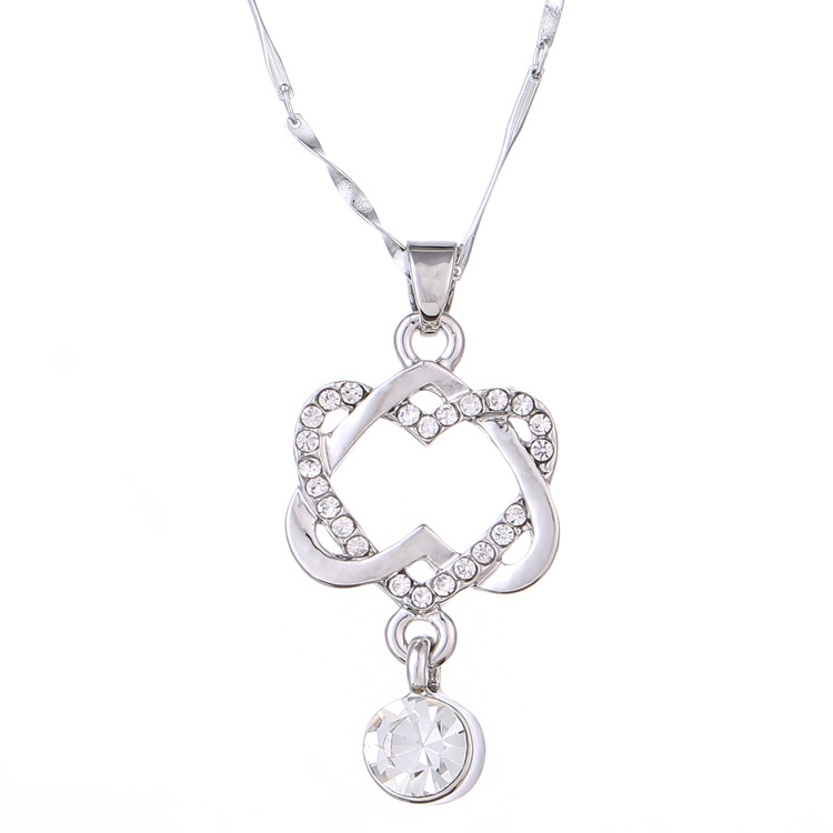European American Fashion Korean Style Platinum Heart Necklace Double Heart Winding Pendant Clavicle Chain Jewelry detail image 8