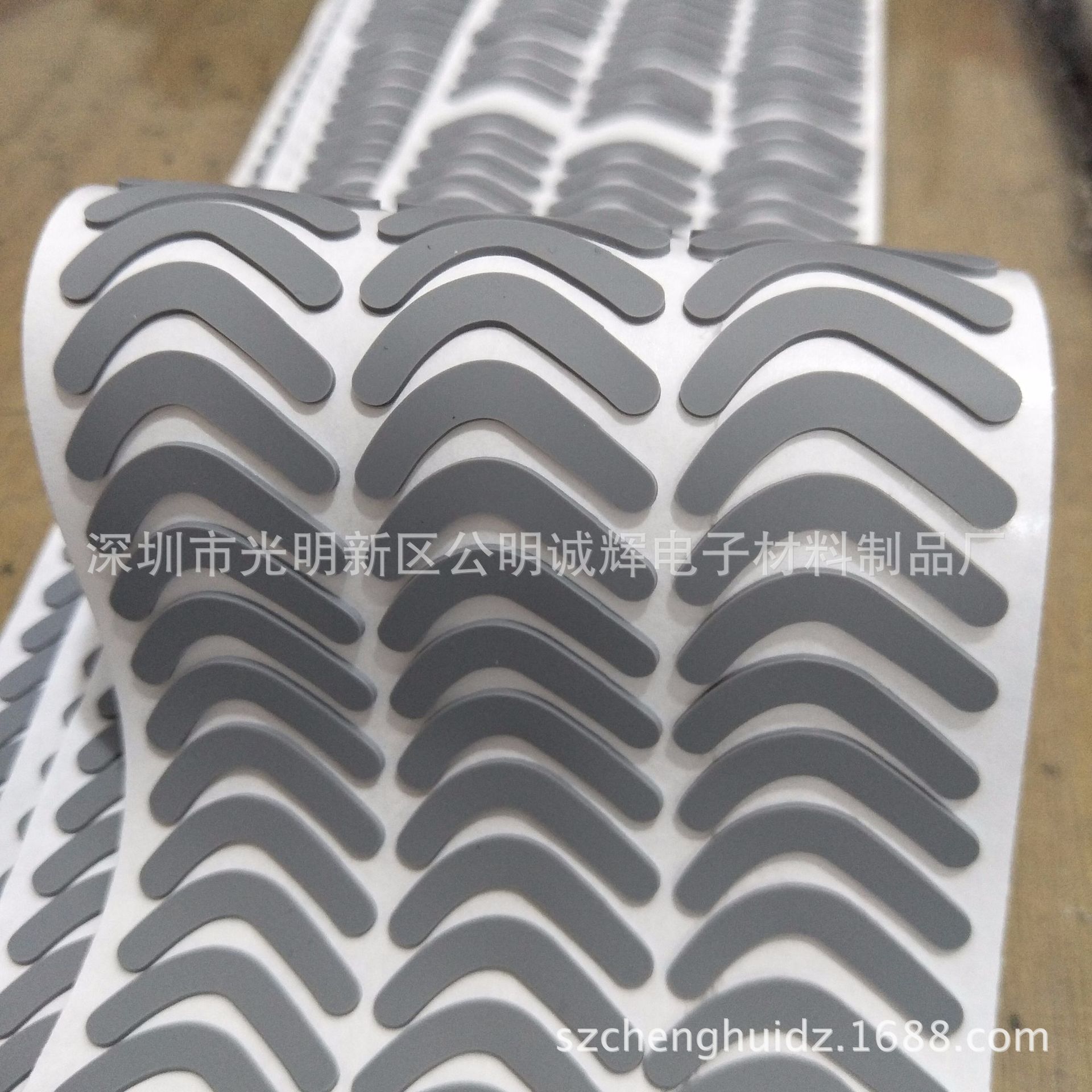 批发自粘灰色硅胶垫 蓝牙音箱防滑硅胶脚垫 电器底座固定硅胶垫片