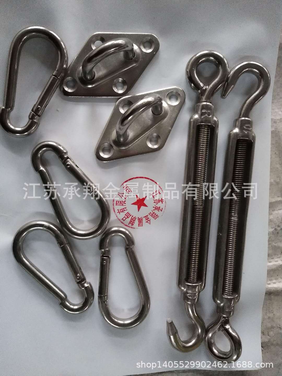 不锈钢菱形门口   厂家直销  支持定做  配有花篮螺丝弹簧扣等