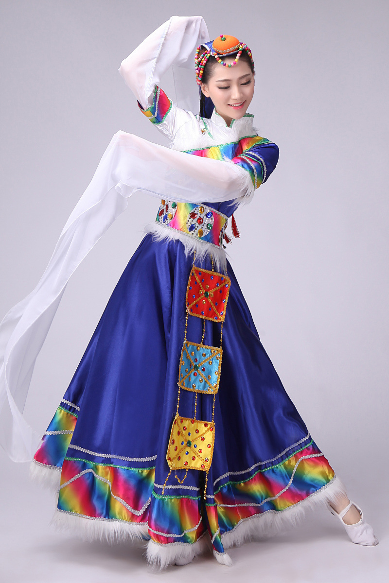 各种服装图片大全,服饰图片,各种好看的衣服图片_大山谷图库