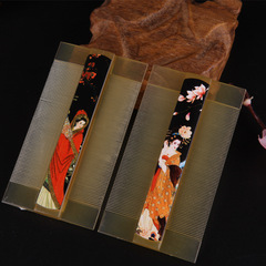 New cow horn double-sided small comb, four beauties printed hair comb, health care massage scalp comb, factory wholesale