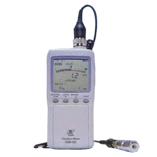 VM-82 измеритель вибрации RION VM-82 измеритель вибрации
