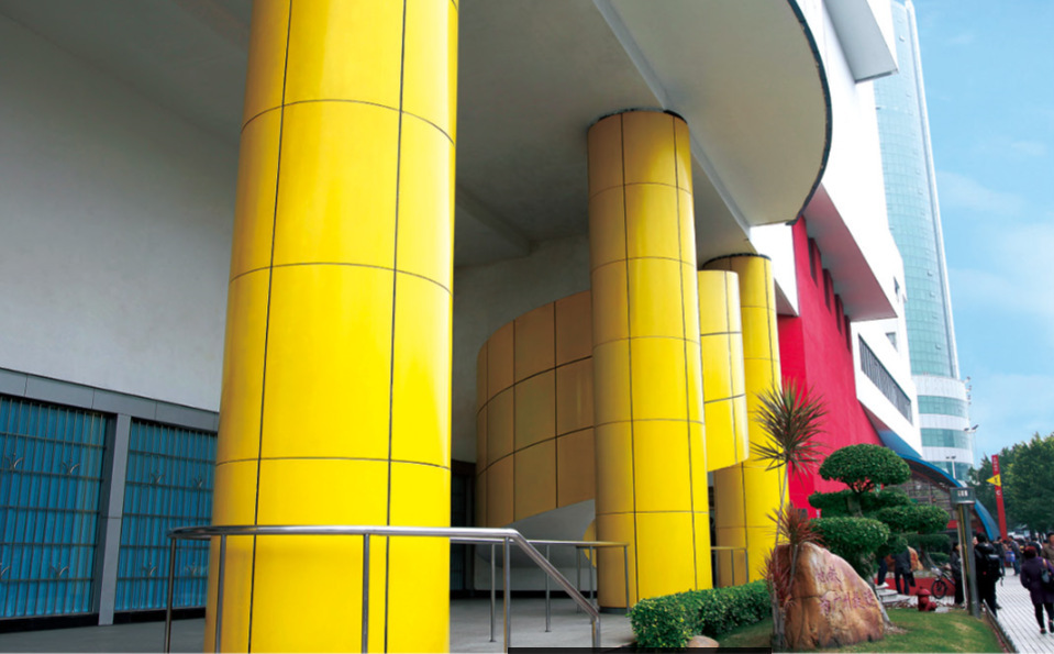 4487328377_1403524449