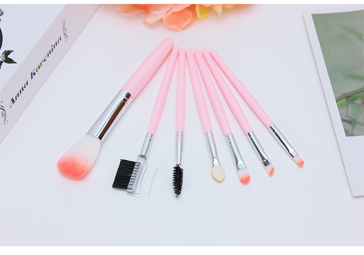 Makeup Brush Set Image 6
