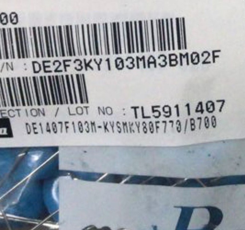 高压瓷片电容103M300V DE2F3KY103MA3BM02F配套一系列产品现货 ZY