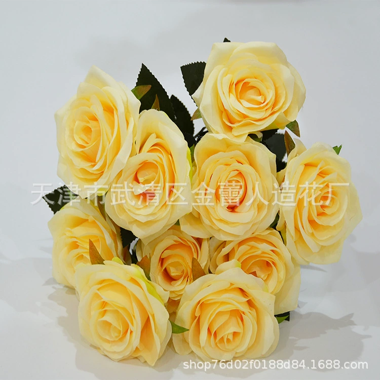 Ruyi Rose