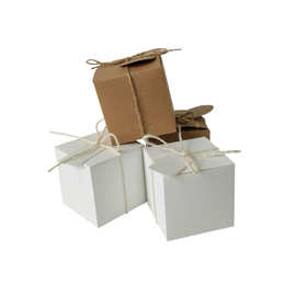 创意纸糖盒7*7方形DIY复古欧式牛皮纸喜糖盒 厂家直销现货批发