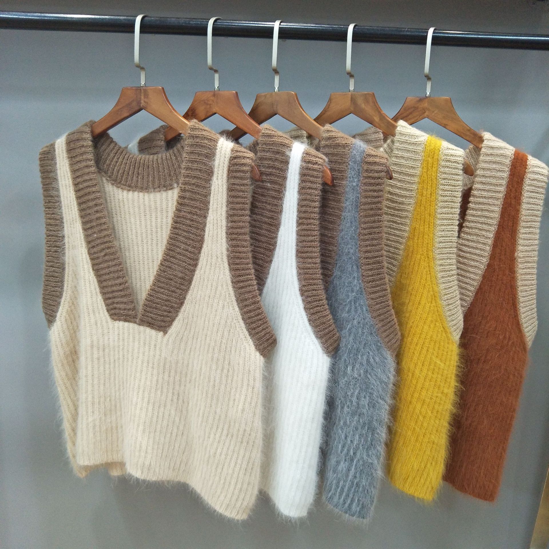 Gilet femme en Tricot - Ref 3317572 Image 11