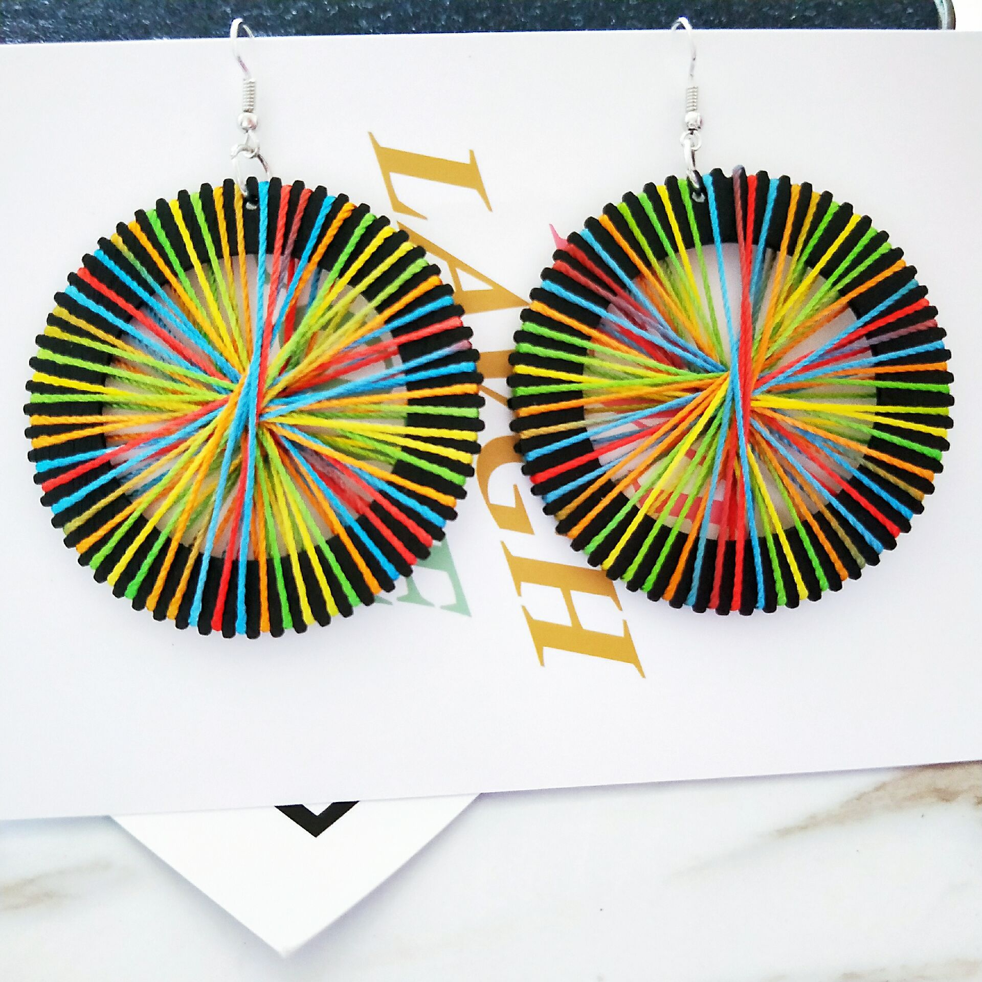 Korean Covered Wire Round Wooden Earrings display picture 1