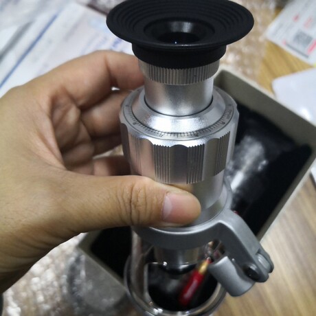 百倍镜带灯带刻度0.01国产