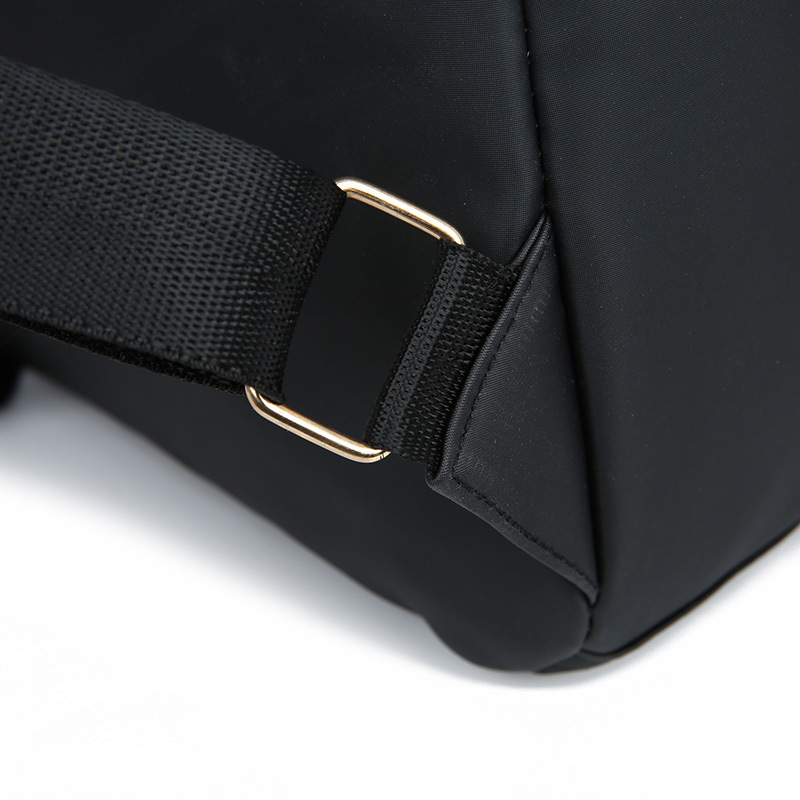 智美-复制的图片18-12-04 00-27:32