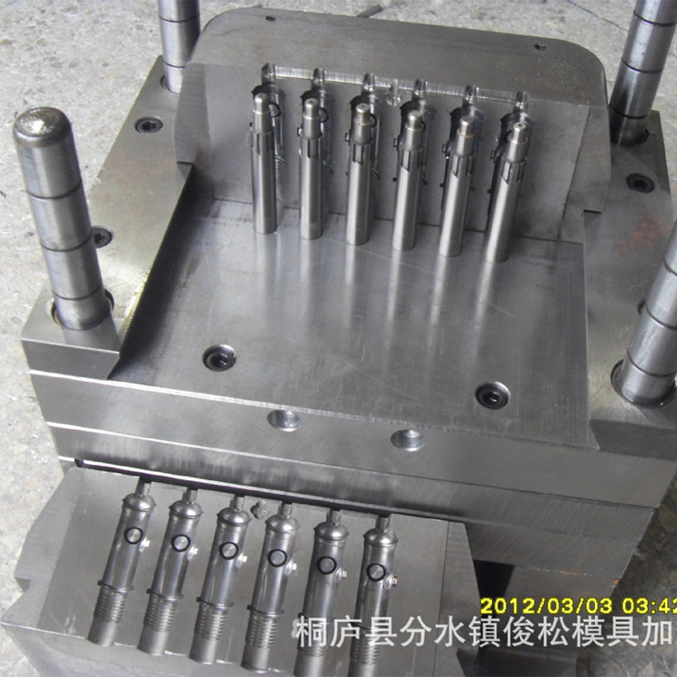 专业供应杭州塑料模具 旋转模具 塑料模具加工