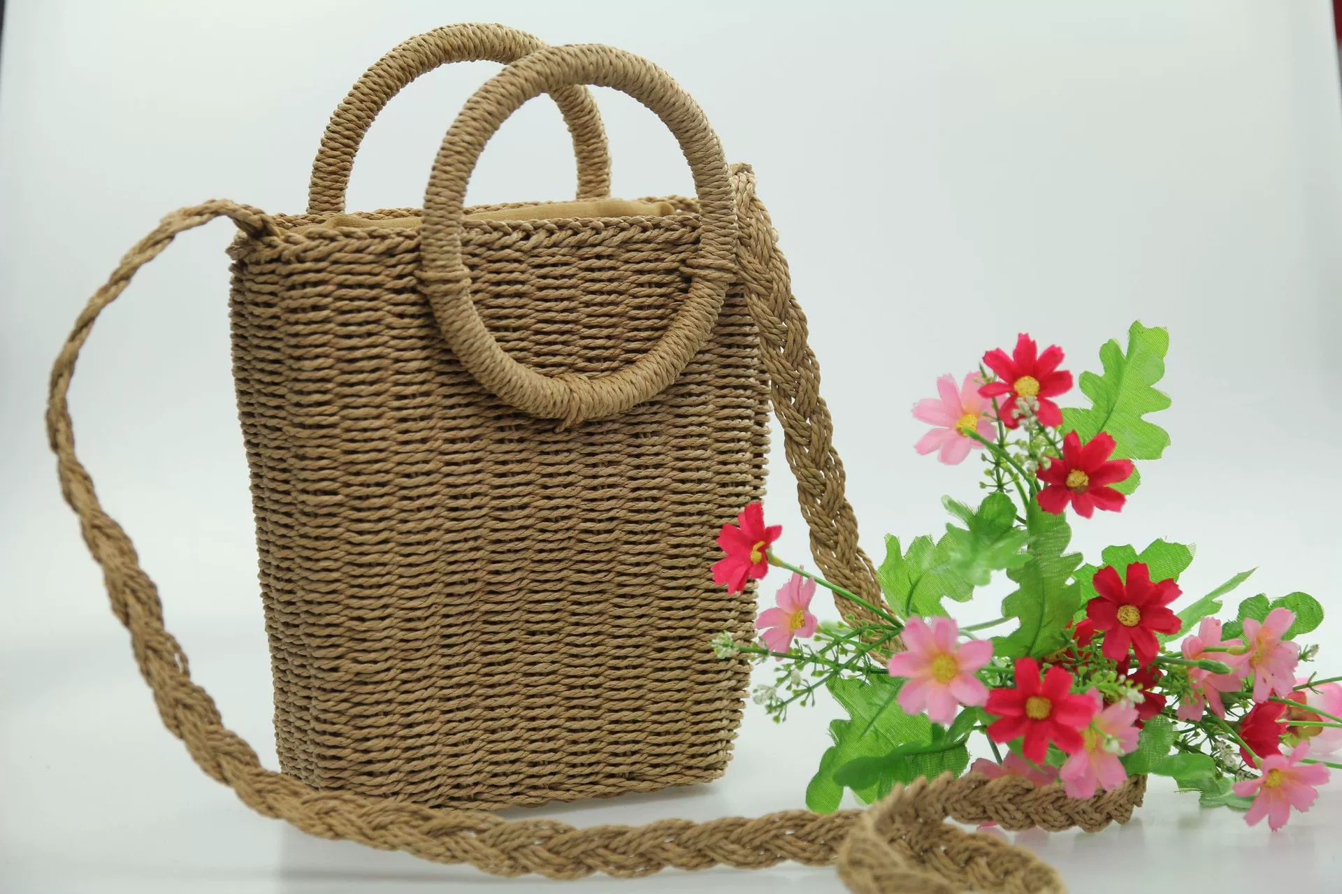 Retro ring, beach straw square bag, Korean style, simple and elegant design