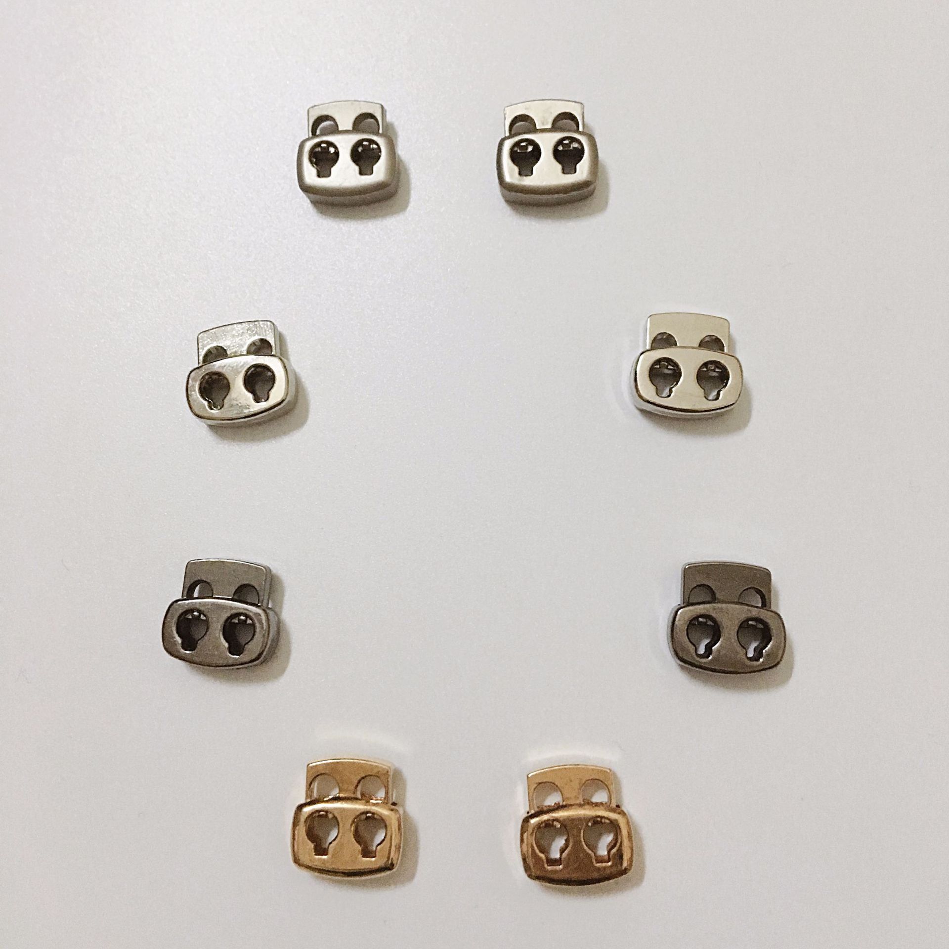 现货热卖金属猪鼻扣松紧扣羽绒服吊钟绳扣止绳扣合金猪鼻扣