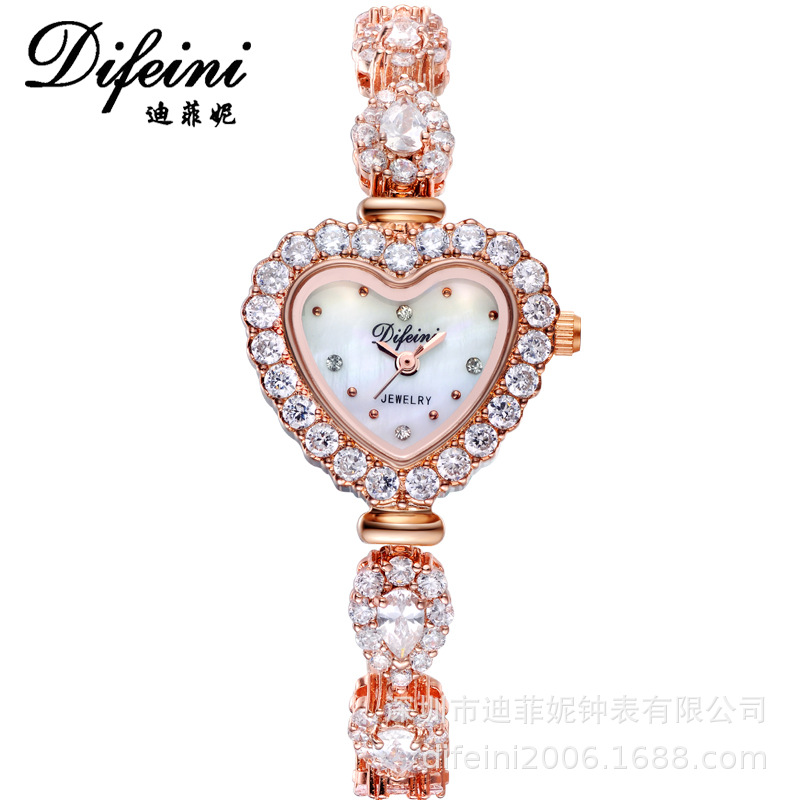 手表工厂现货正品网红直播爆款一件代发爱心手链手表女情人节礼物