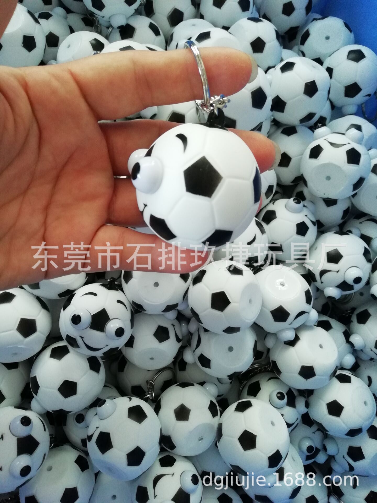 C0C429A19F365D3F04FC62327EE8DC