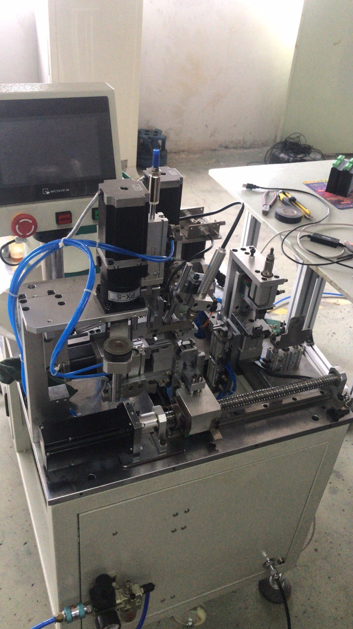 音叉自动焊接机，耳机头自动焊锡机，DC头自动焊锡机