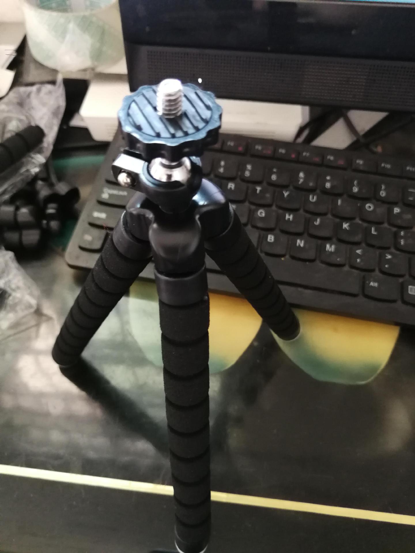 Perche selfie en ABS - Ref 3386126 Image 1