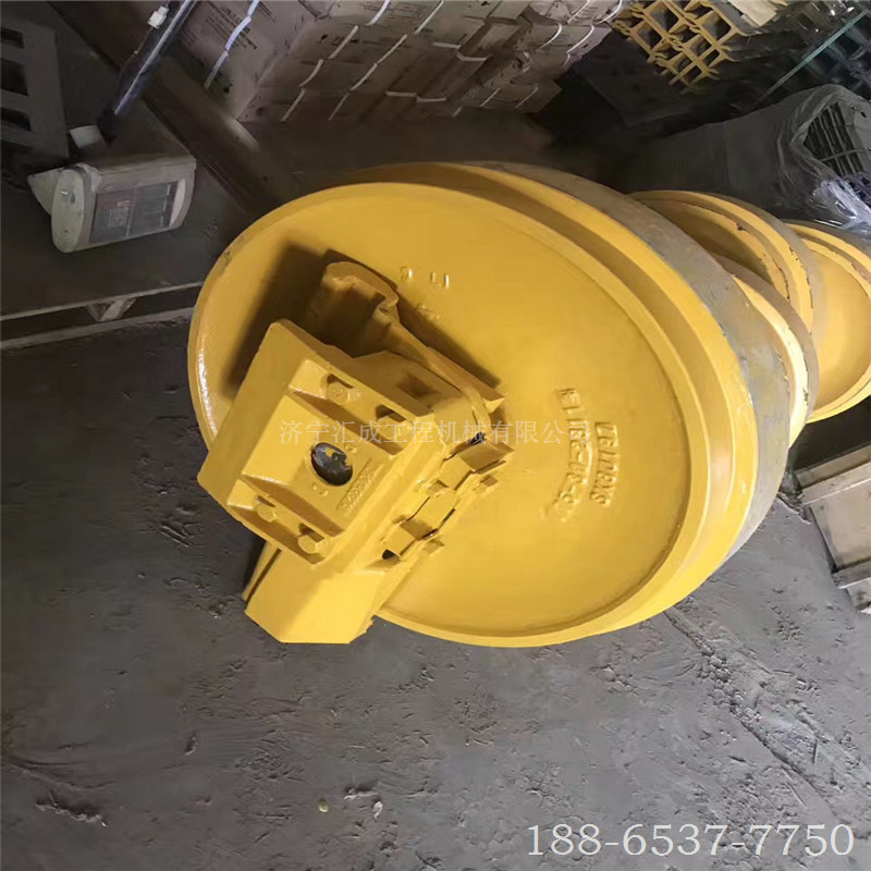 山推配件厂家，TY160推土机引导轮，底盘四轮一带，山推160引导轮