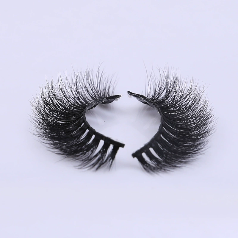 Long dense three dimensional false eyelashes for eyelashes, 3D, European style