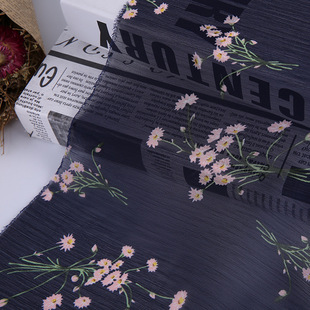 �S�ҬF؛���lȫ��ӡ���󿗲�Ů�bͯ�b�r���B��ȹ����ѩ��ӡ������