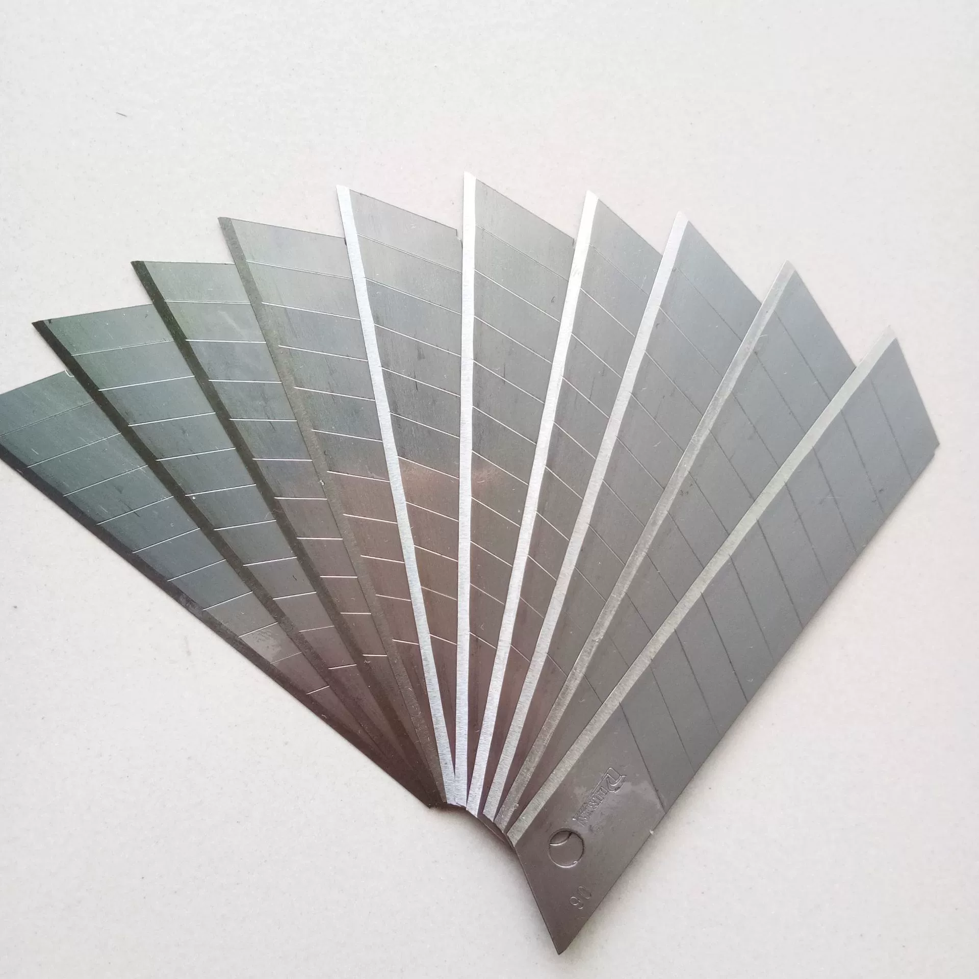 Sharp blade, wholesale, 18mm