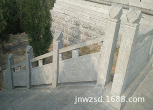 �V�������uʯ����ڰ� �ຣʯ��С��ڗU�����Xһ�� ���^ʯ��