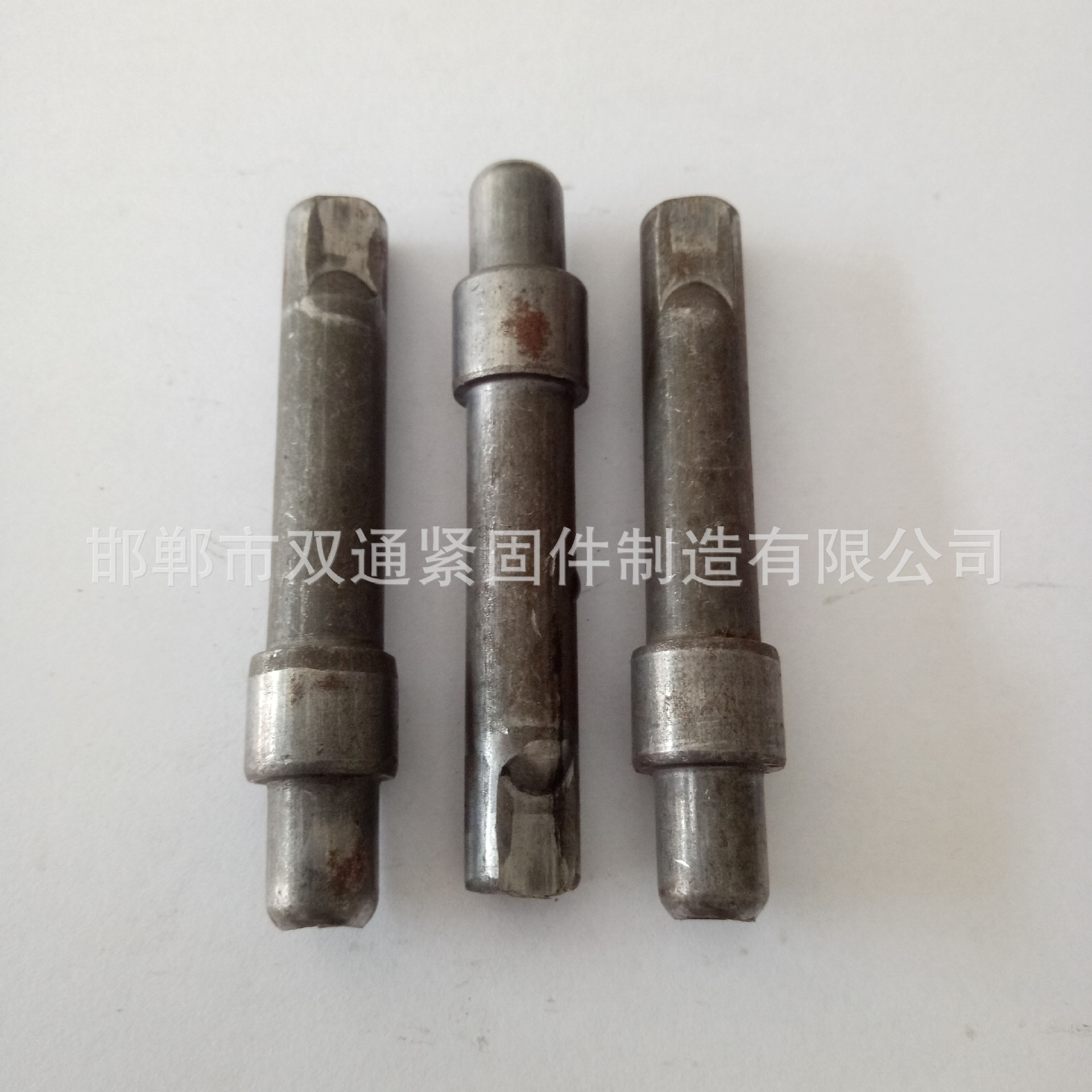 厂家专业制造非标五金冷镦件加工 异形件加工冷镦异形螺母-双通