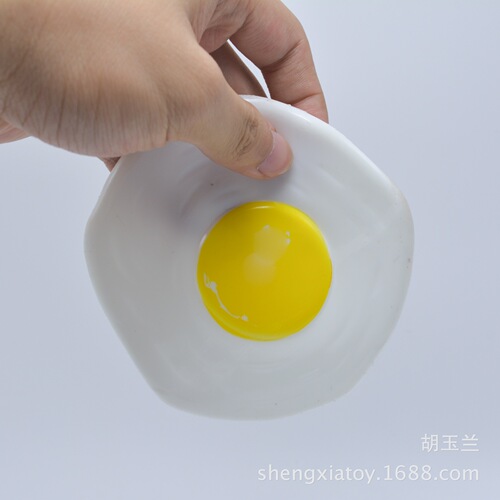 Tricky toys, frightening pens and soaps, simulated poached eggs, educational classic toys pipe balls