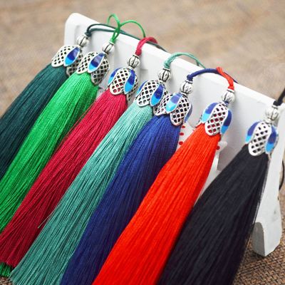 Manufactor wholesale Borneol vertical Cloisonne Cap tassels Ears clothing Mobile phone shell Arts and Crafts tassels Small pendant